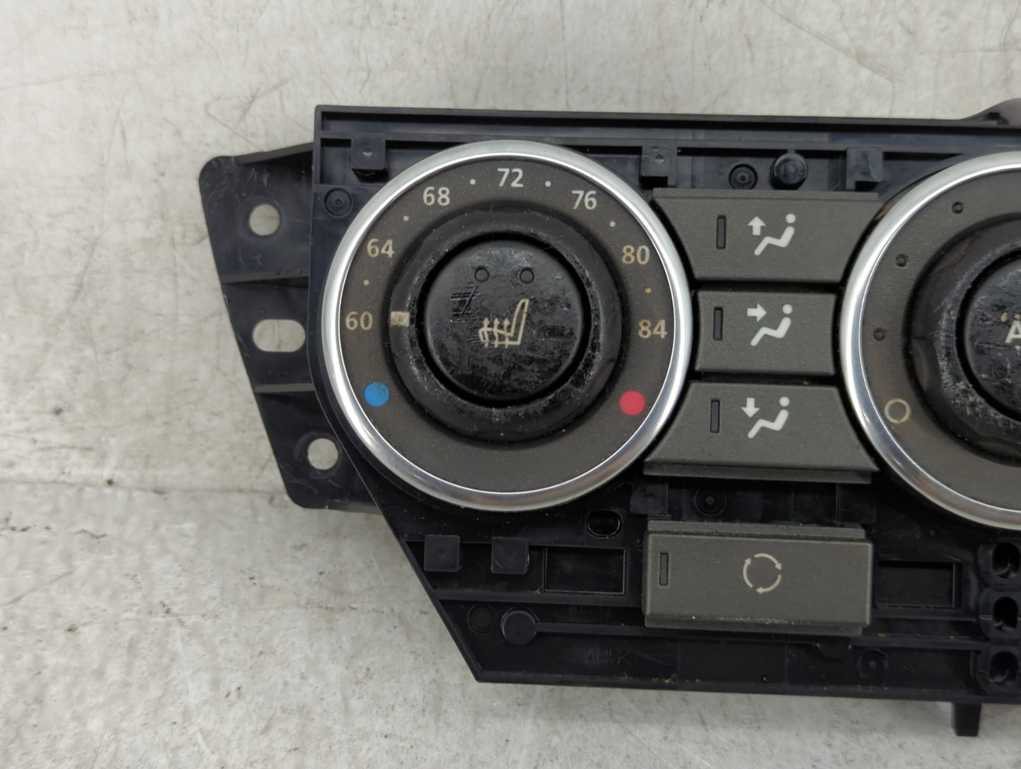 2013-2015 Land Rover Lr2 Climate Control Module Temperature AC/Heater Replacement P/N:DH52-14C239-RA Fits Fits 2013 2014 201