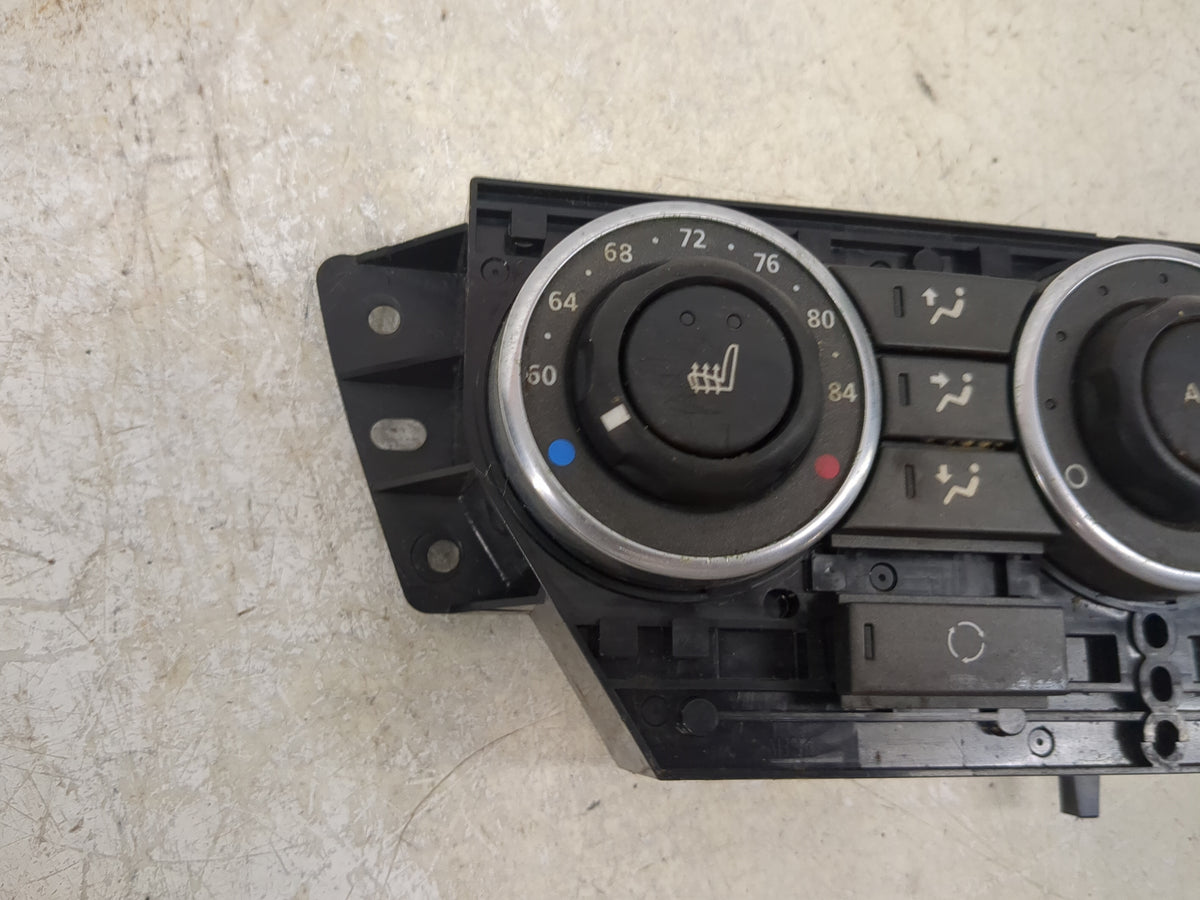 2013-2015 Land Rover Lr2 Climate Control Module Temperature AC/Heater Replacement P/N:DH52-14C239-RA Fits Fits 2013 2014 201