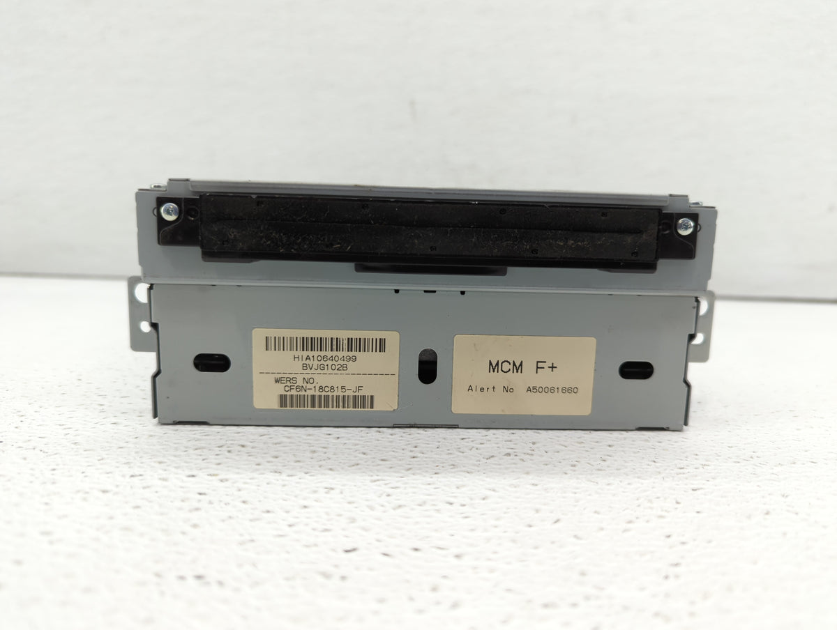 2013-2015 Land Rover Lr2 Am Fm Cd Player Radio Receiver 440147 - Oemusedautoparts1.com