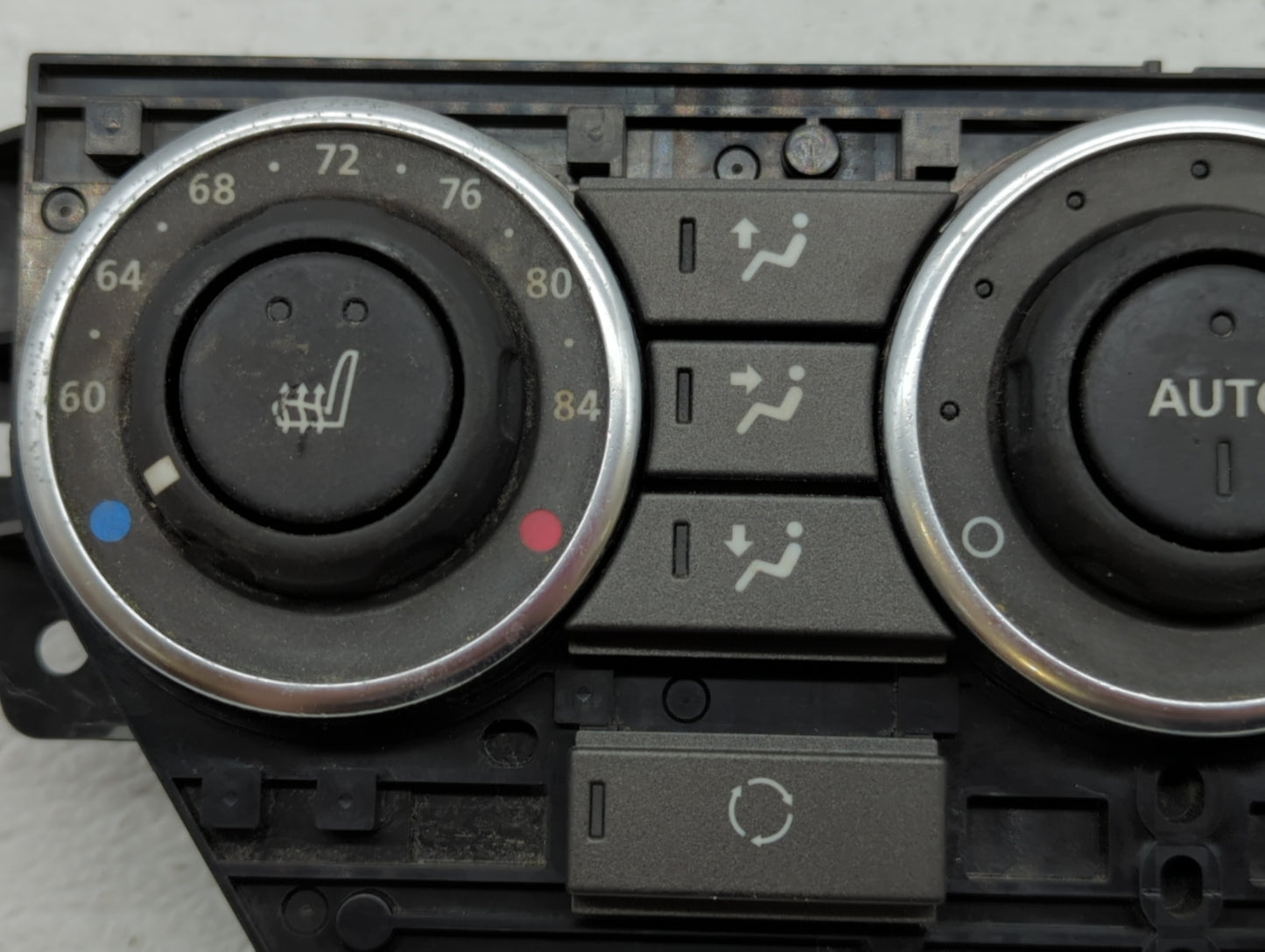2013-2015 Land Rover Lr2 Climate Control Module Temperature AC/Heater Replacement P/N:DH52-14C239-RA Fits Fits 2013 2014 201