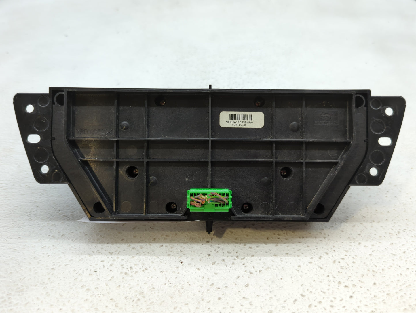 2013-2015 Land Rover Lr2 Climate Control Module Temperature AC/Heater Replacement P/N:DH52-14C239-RA Fits Fits 2013 2014 201