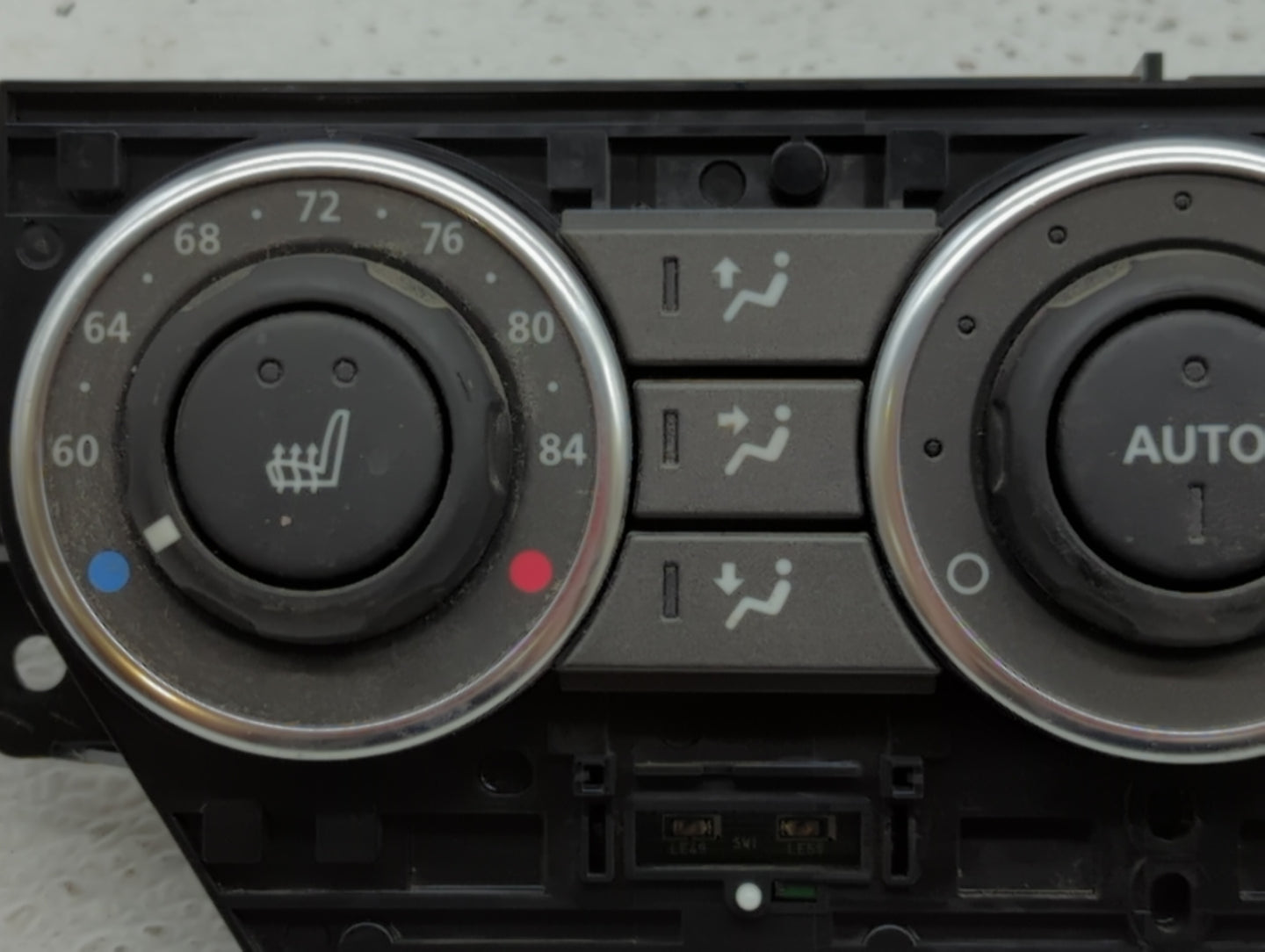2013-2015 Land Rover Lr2 Climate Control Module Temperature AC/Heater Replacement P/N:DH52-14C239-RA Fits Fits 2013 2014 201