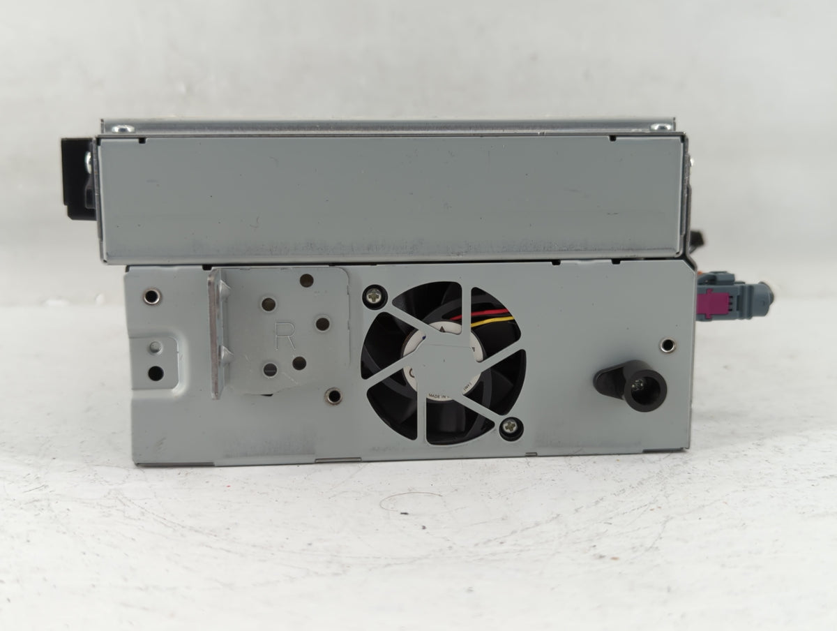 2013-2015 Land Rover Lr2 Am Fm Cd Player Radio Receiver 572860 - Oemusedautoparts1.com