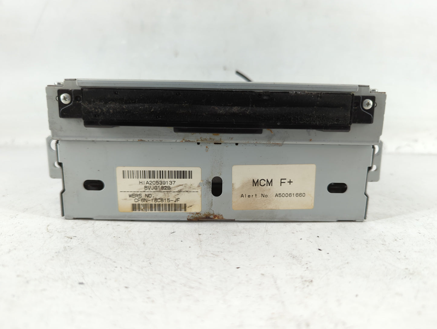 2008-2014 Land Rover Lr2 Am Fm Cd Player Radio Receiver - Oemusedautoparts1.com