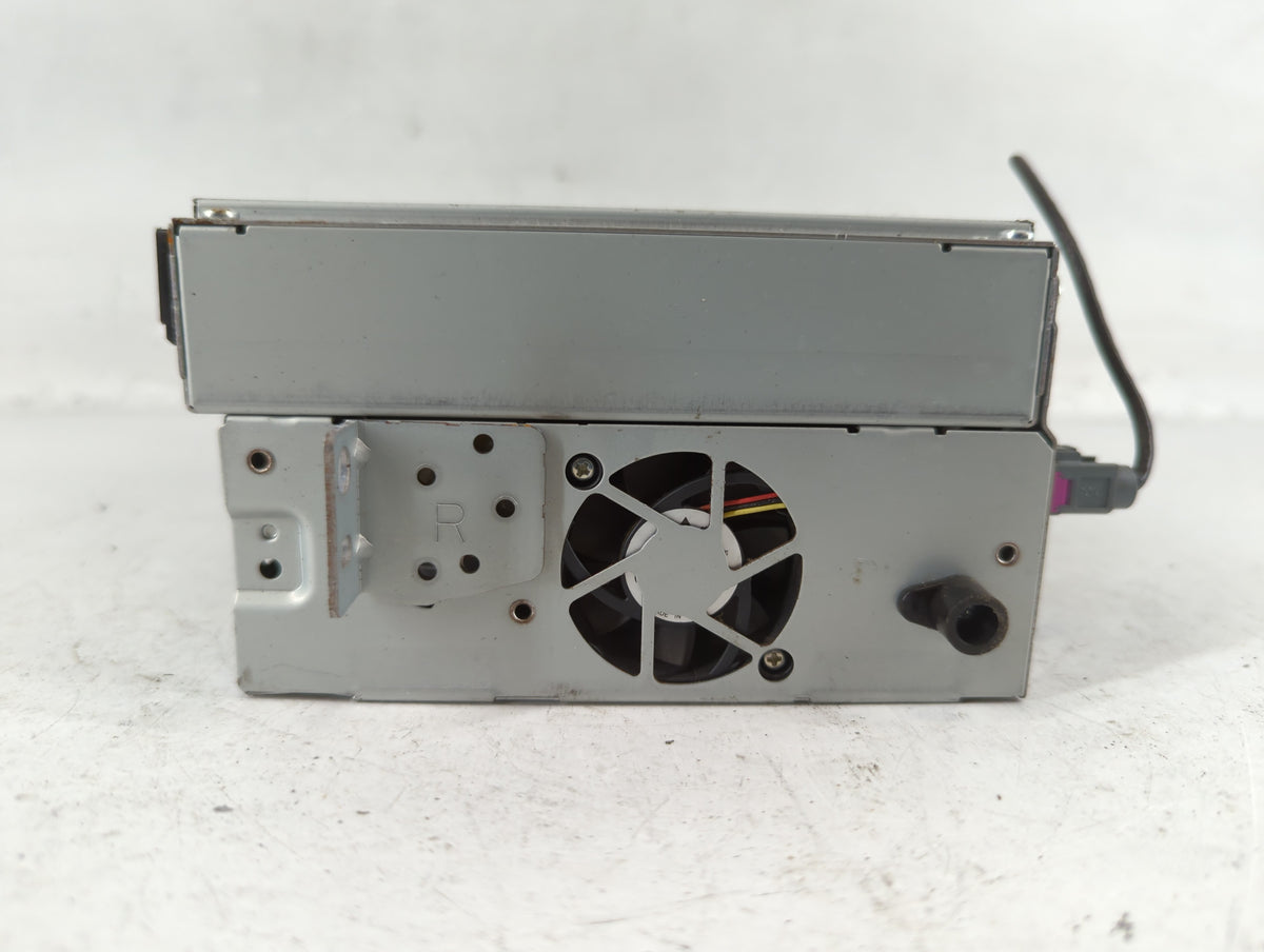 2008-2014 Land Rover Lr2 Am Fm Cd Player Radio Receiver 729151 - Oemusedautoparts1.com