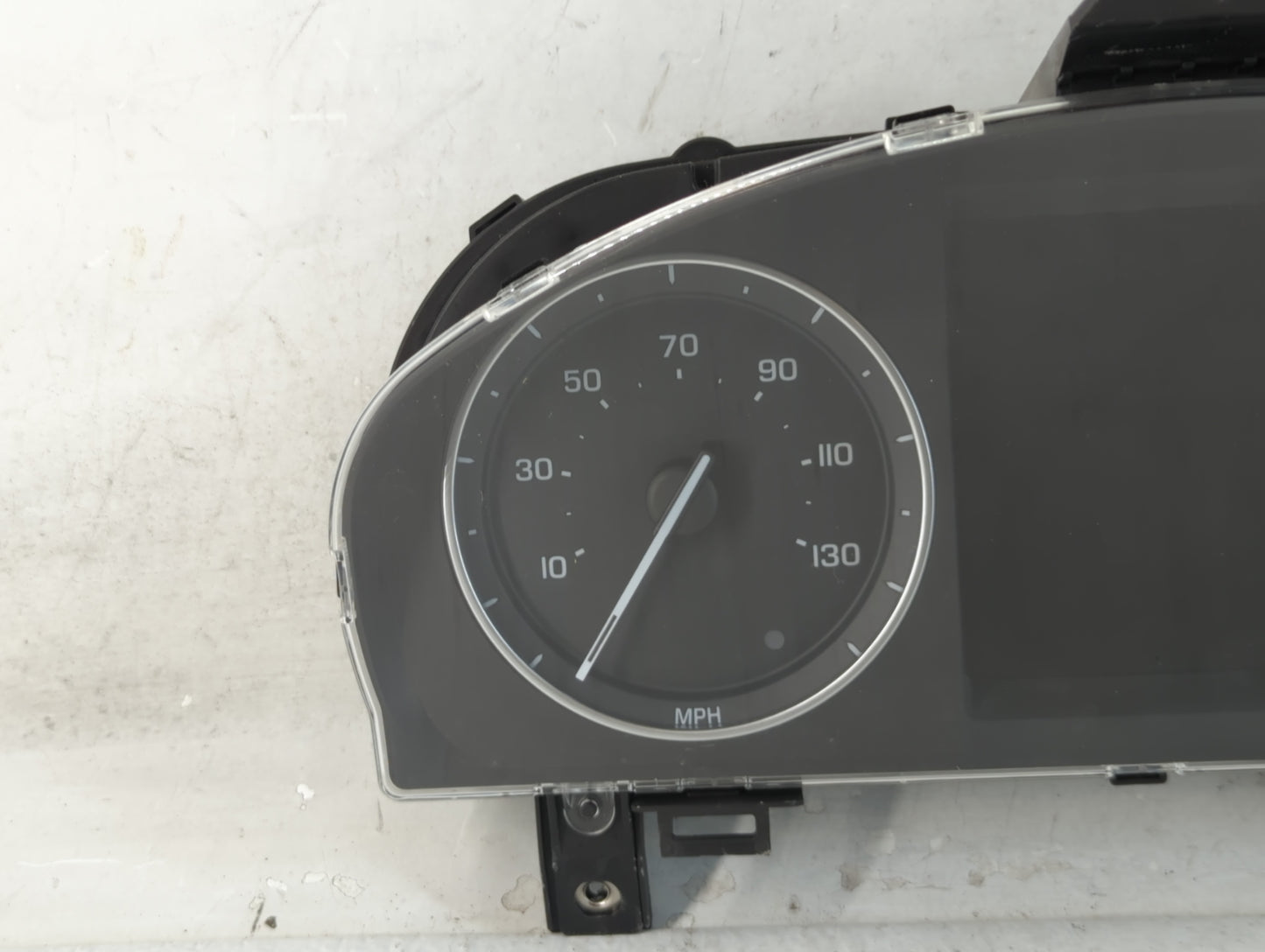 2013-2015 Land Rover Lr2 Instrument Cluster Speedometer Gauges P/N:DH5210849AE Fits Fits 2013 2014 2015 OEM Used Auto Parts 