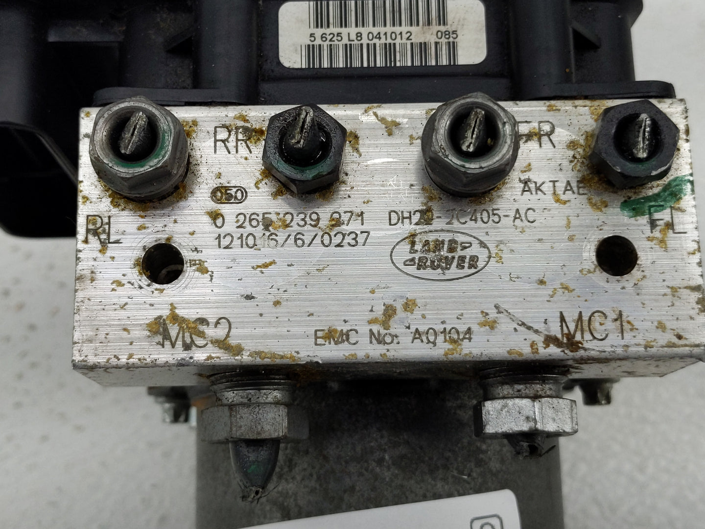 2013 Land Rover Lr4 ABS Pump Control Module Replacement P/N:DH22-2C405-AC Fits Fits 2012 OEM Used Auto Parts - Oemusedautopa