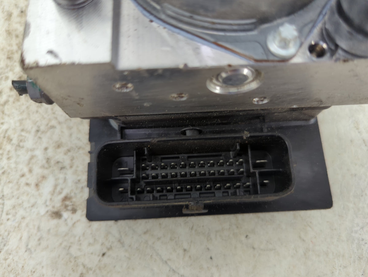2013 Land Rover Lr4 Anti-Lock Brake ABS Pump Module Actuator OEM P/N:0265239271 DH22-2E405-AC, 13050279372 Fits Fits 2012 OE