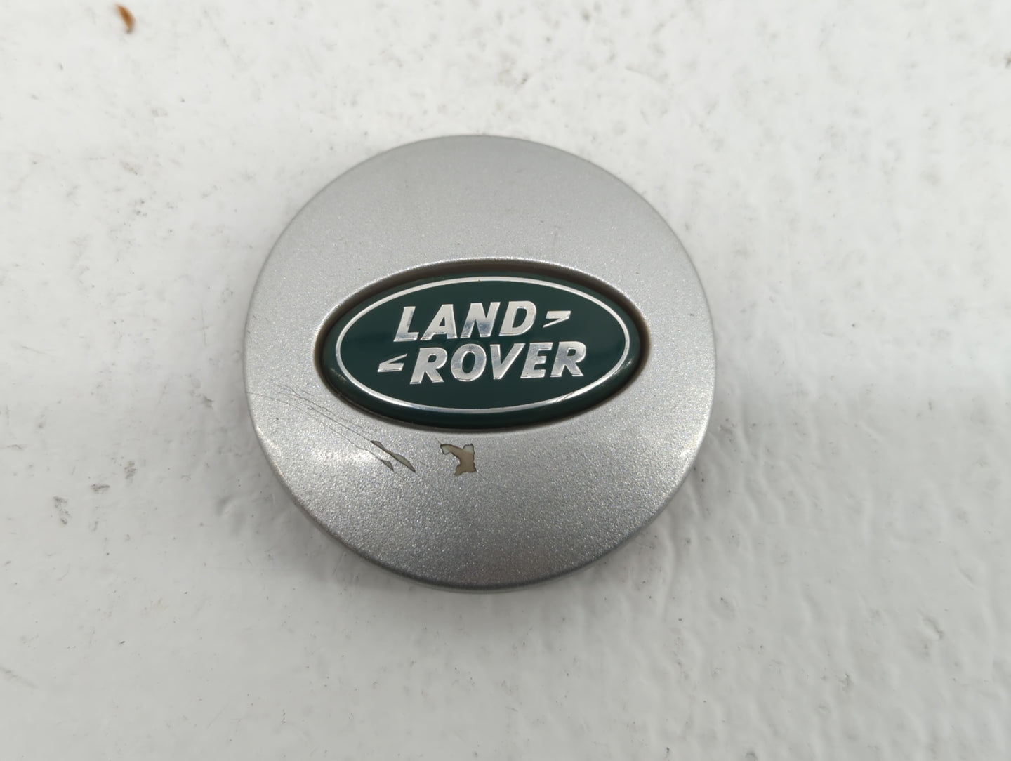 2013 Land Rover Lr4 Rim Wheel Center Cap Silver - Oemusedautoparts1.com