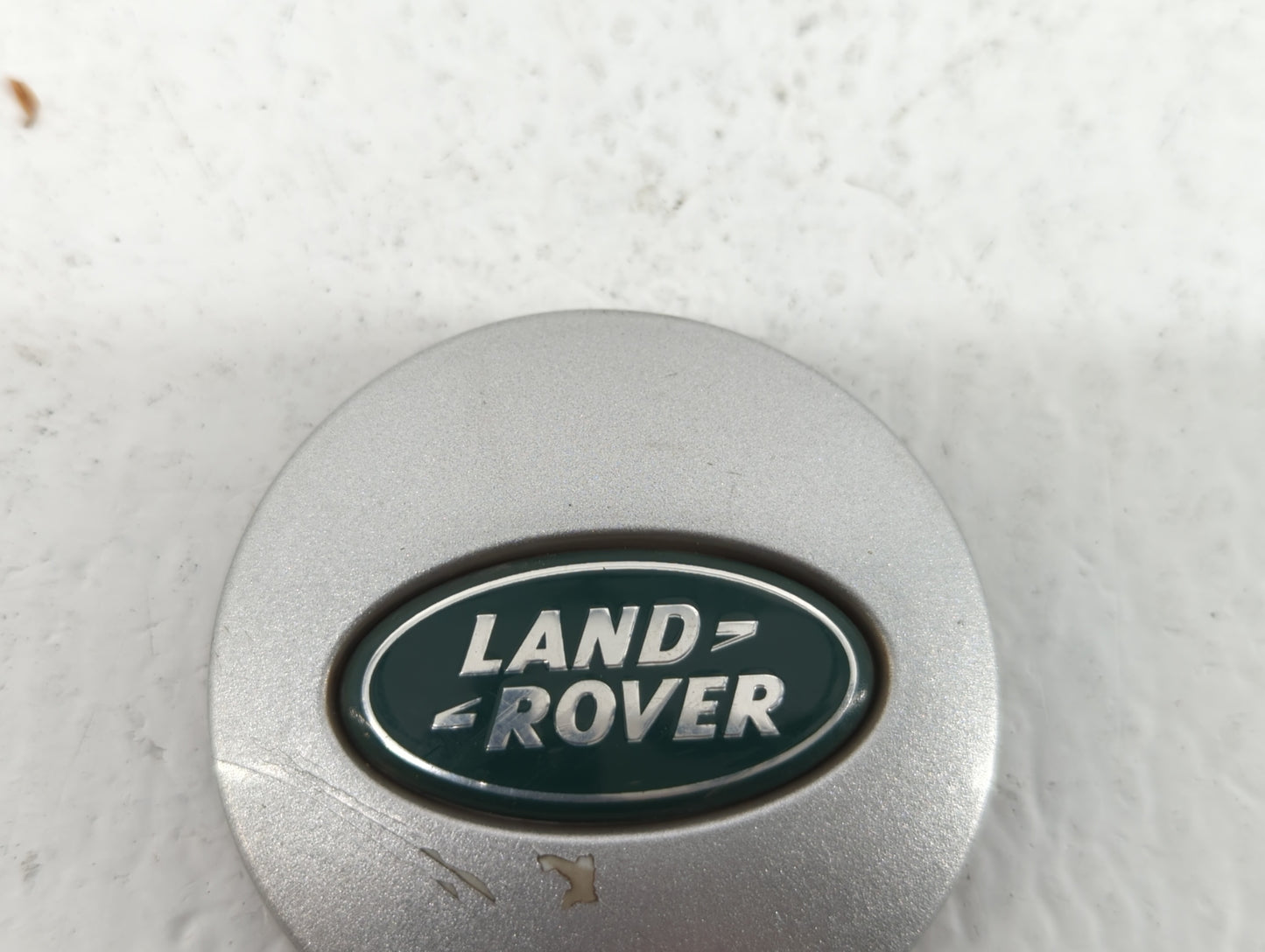 2013 Land Rover Lr4 Rim Wheel Center Cap Silver - Oemusedautoparts1.com