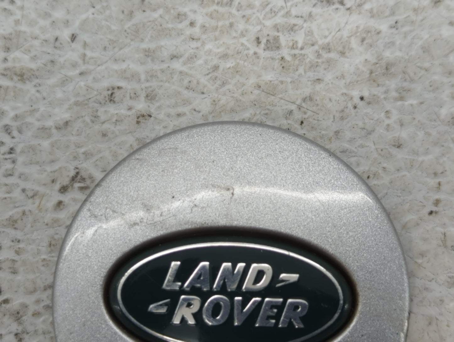 2013 Land Rover Lr4 Rim Wheel Center Cap - Oemusedautoparts1.com