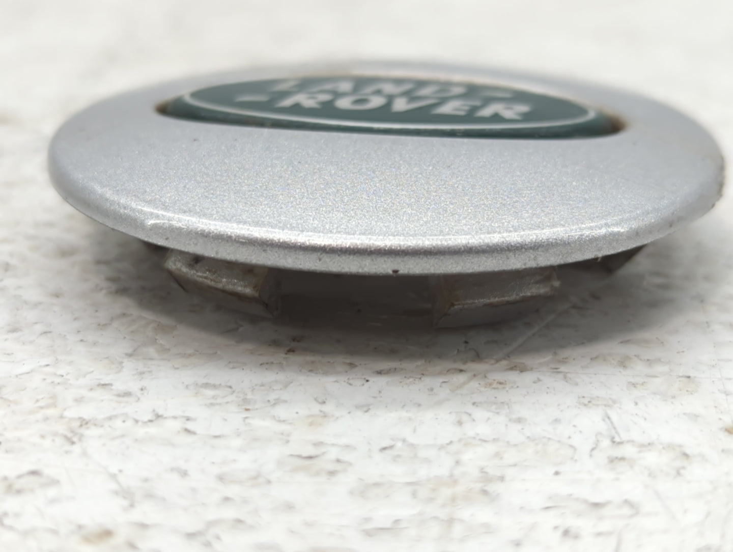 2013 Land Rover Lr4 Rim Wheel Center Cap - Oemusedautoparts1.com