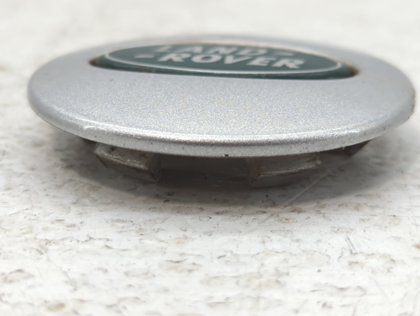 2013 Land Rover Lr4 Rim Wheel Center Cap - Oemusedautoparts1.com