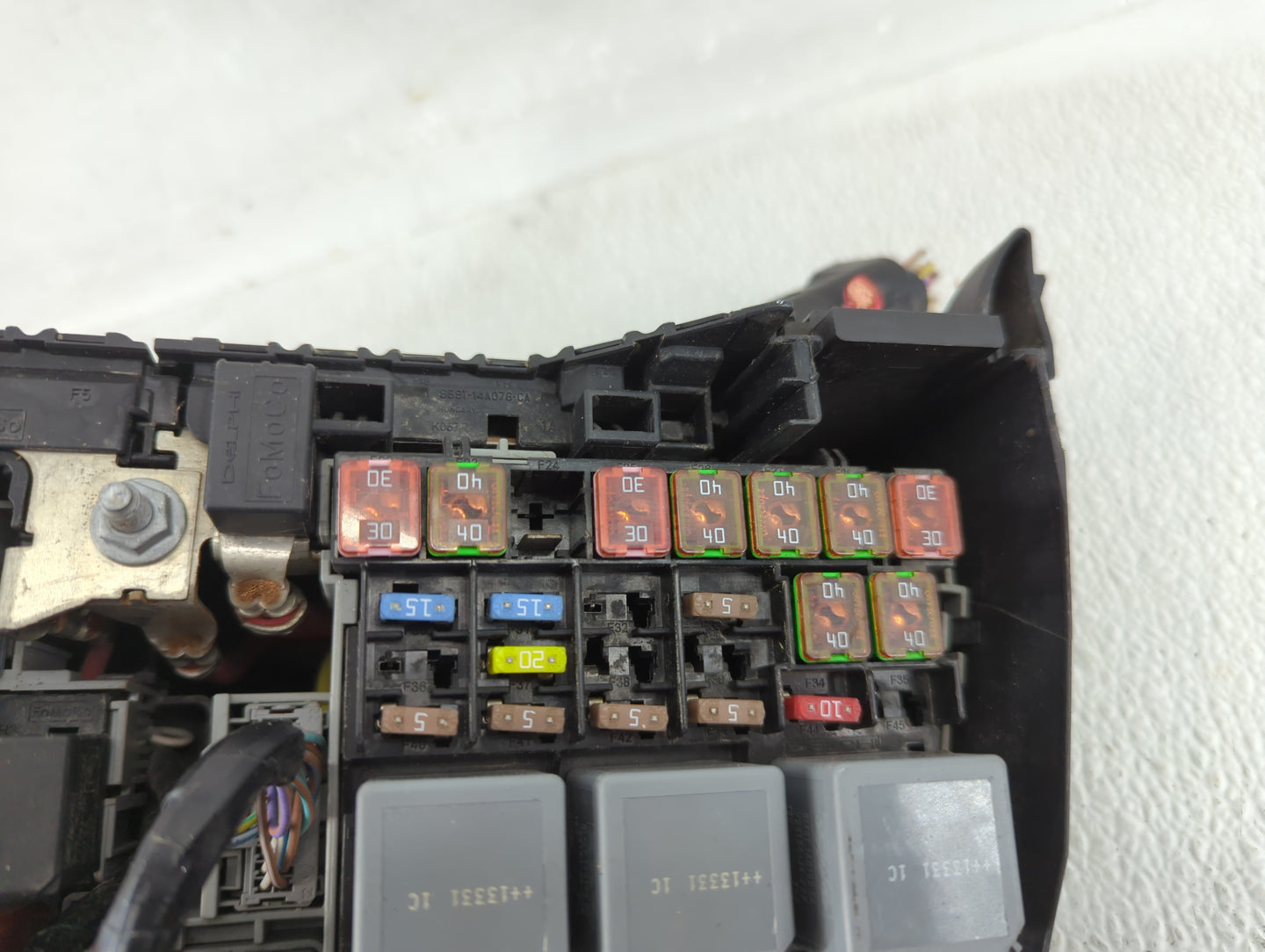 2012-2017 Land Rover Range Rover Evoque Fusebox Fuse Box Panel Relay Module Fits Fits 2012 2013 2014 2015 2016 2017 OEM Used