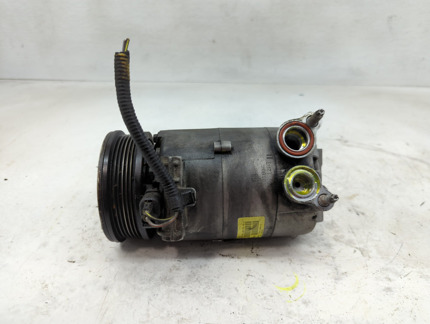 2012 Range Rover Evoque Air Conditioning A/c Ac Compressor Oem - Oemusedautoparts1.com