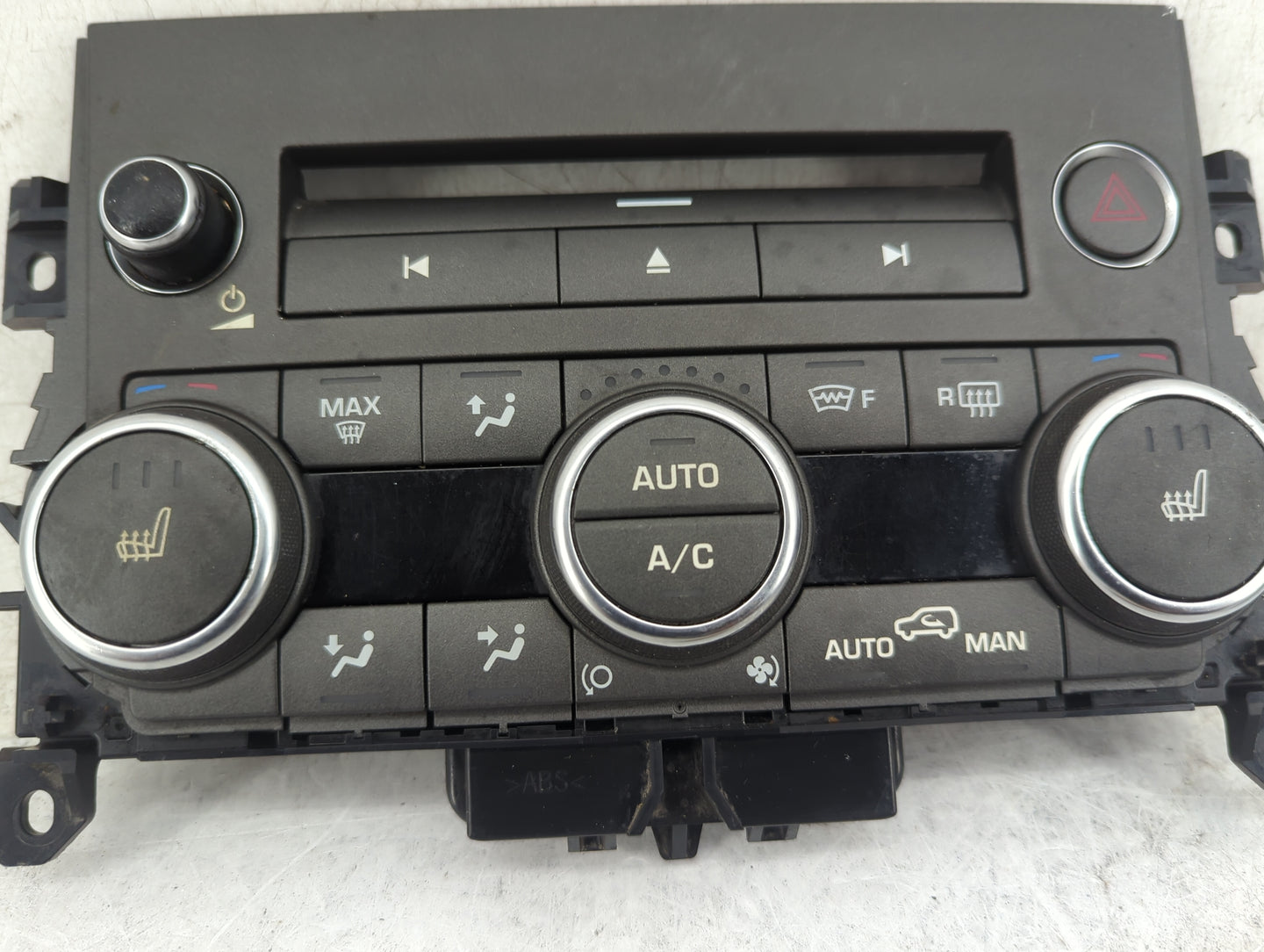 2012-2013 Land Rover Range Rover Evoque Climate Control Module Temperature AC/Heater Replacement P/N:121102-03 Fits Fits 201