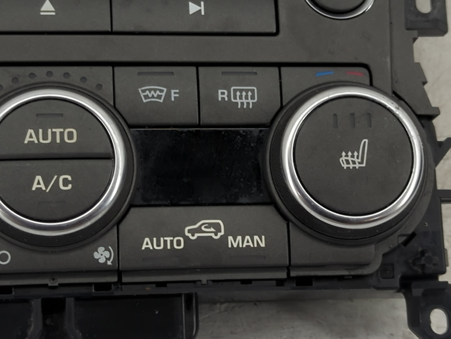 2012-2013 Land Rover Range Rover Evoque Climate Control Module Temperature AC/Heater Replacement P/N:121102-03 Fits Fits 201