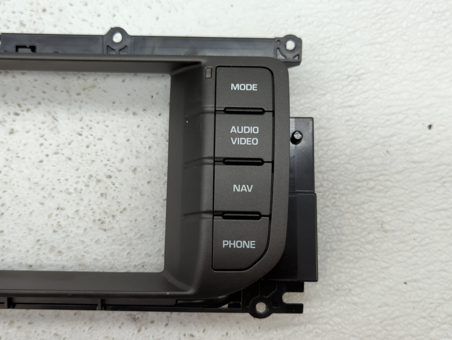 2012-2015 Land Rover Range Rover Evoque Radio Control Panel - Oemusedautoparts1.com