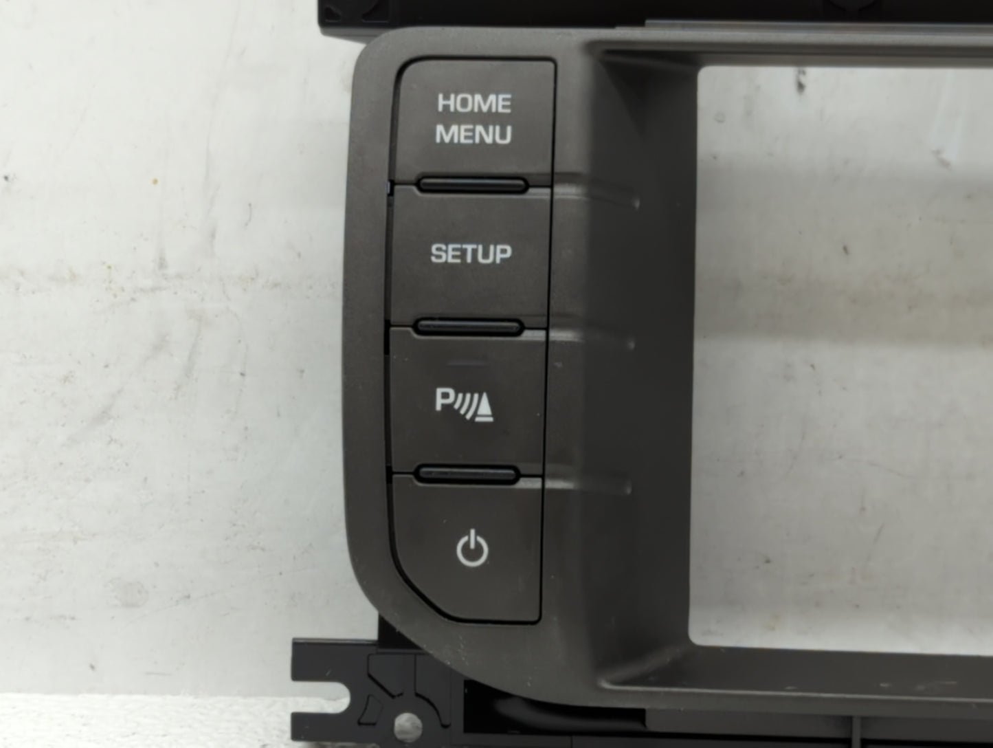 2012-2015 Land Rover Range Rover Evoque Am Fm Cd Player Radio Receiver - Oemusedautoparts1.com