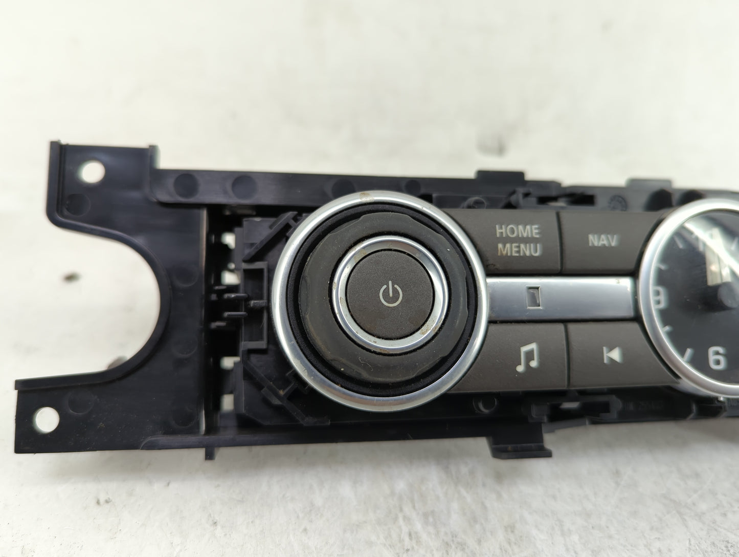 2010-2013 Land Rover Range Rover Sport Radio AM FM Cd Player Receiver Replacement P/N:CH22-18C858-BB Fits OEM Used Auto Part