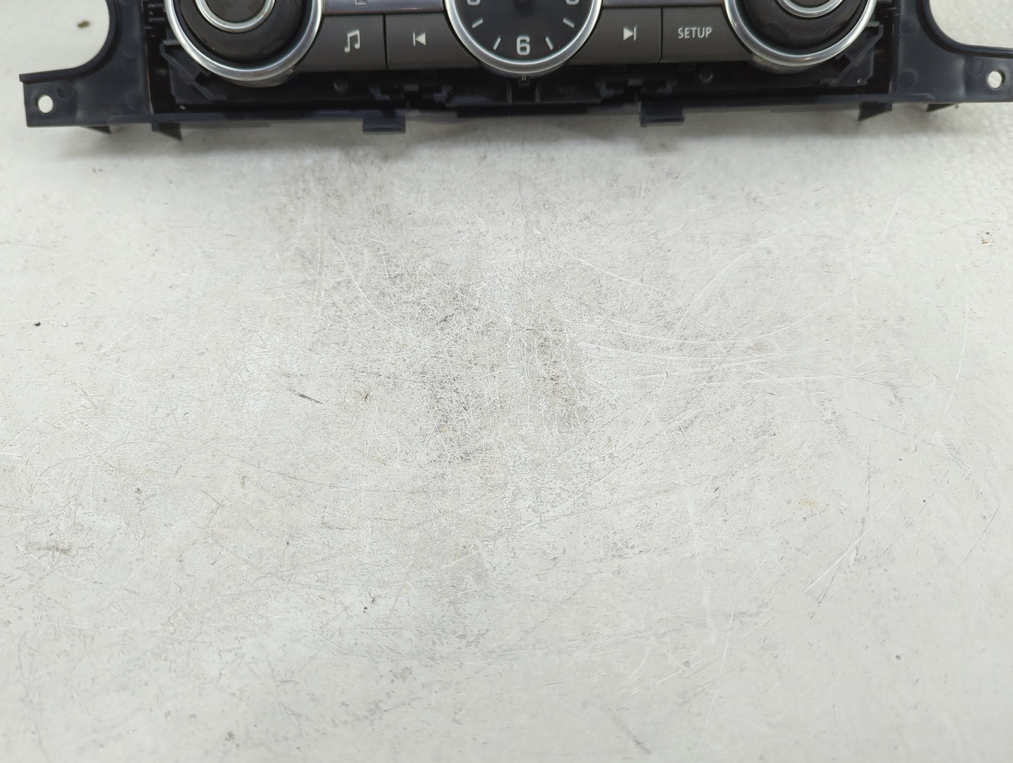 2010-2013 Land Rover Range Rover Sport Radio AM FM Cd Player Receiver Replacement P/N:CH22-18C858-BB Fits OEM Used Auto Part