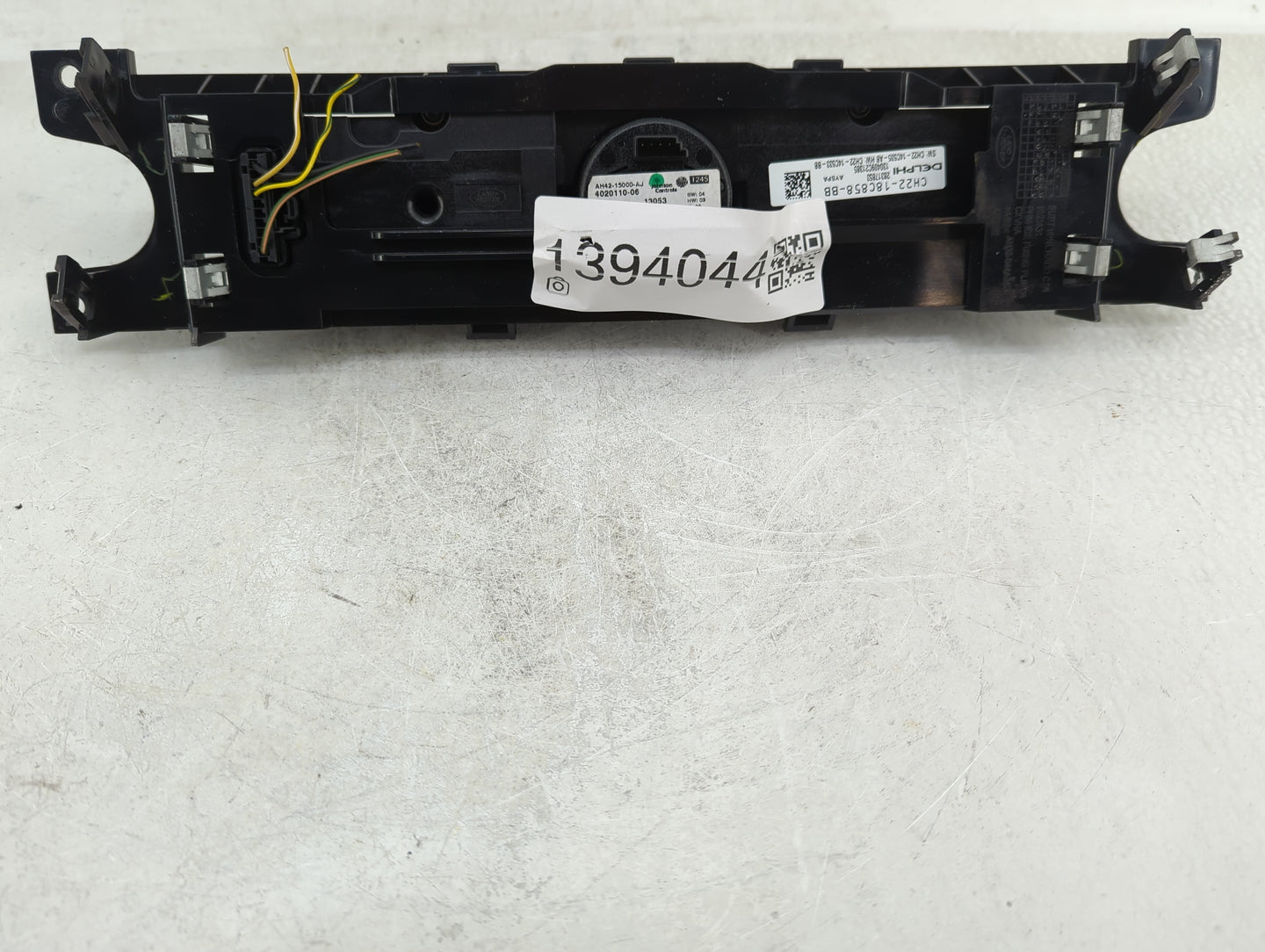 2010-2013 Land Rover Range Rover Sport Radio AM FM Cd Player Receiver Replacement P/N:CH22-18C858-BB Fits OEM Used Auto Part
