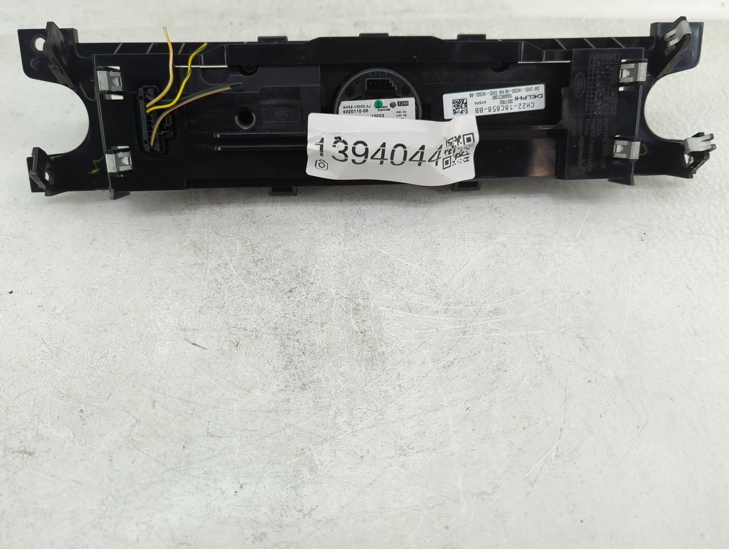 2010-2013 Land Rover Range Rover Sport Radio AM FM Cd Player Receiver Replacement P/N:CH22-18C858-BB Fits OEM Used Auto Part