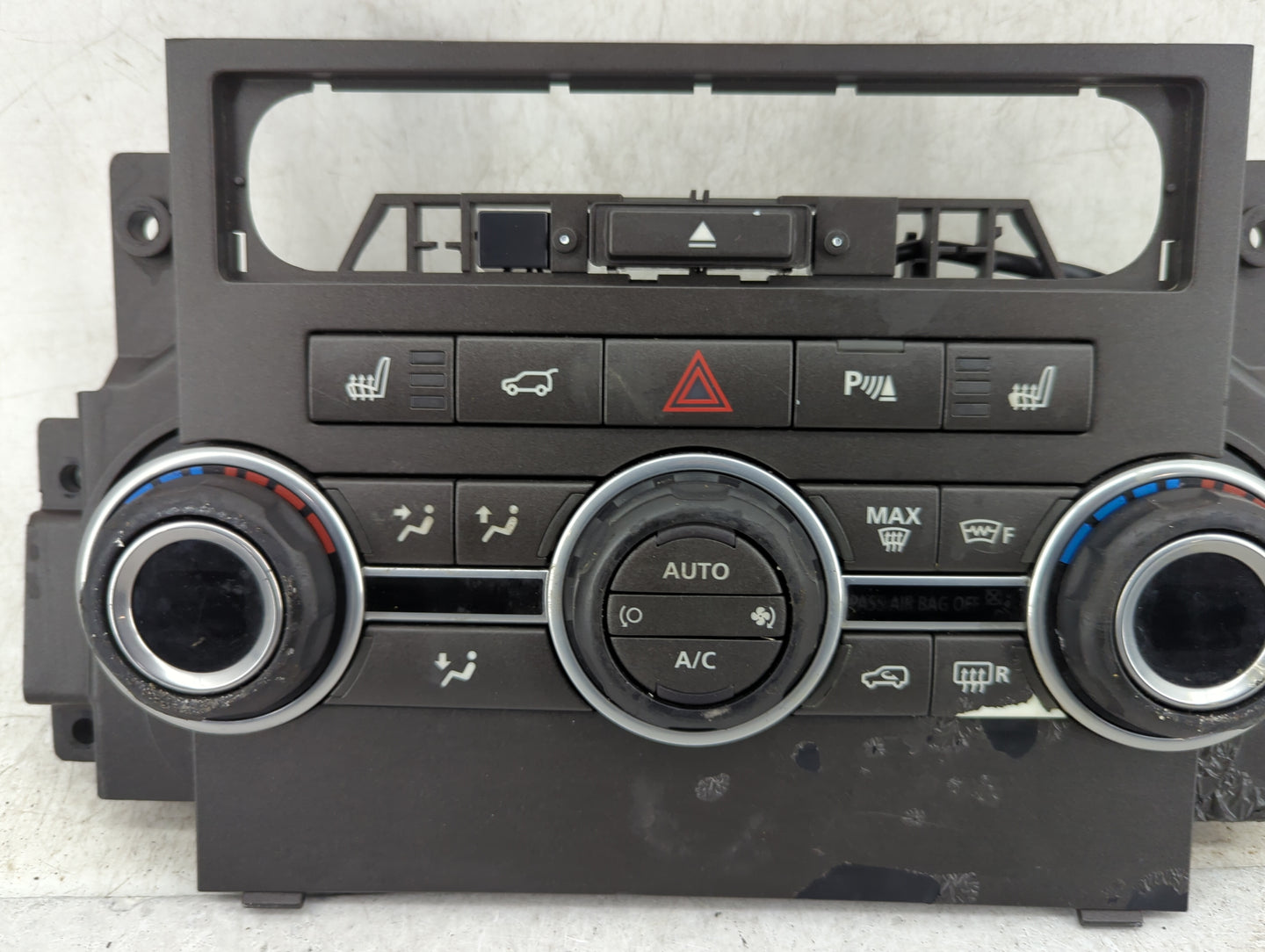 2012-2013 Land Rover Range Rover Sport Climate Control Module Temperature AC/Heater Replacement Fits OEM Used Auto Parts - O