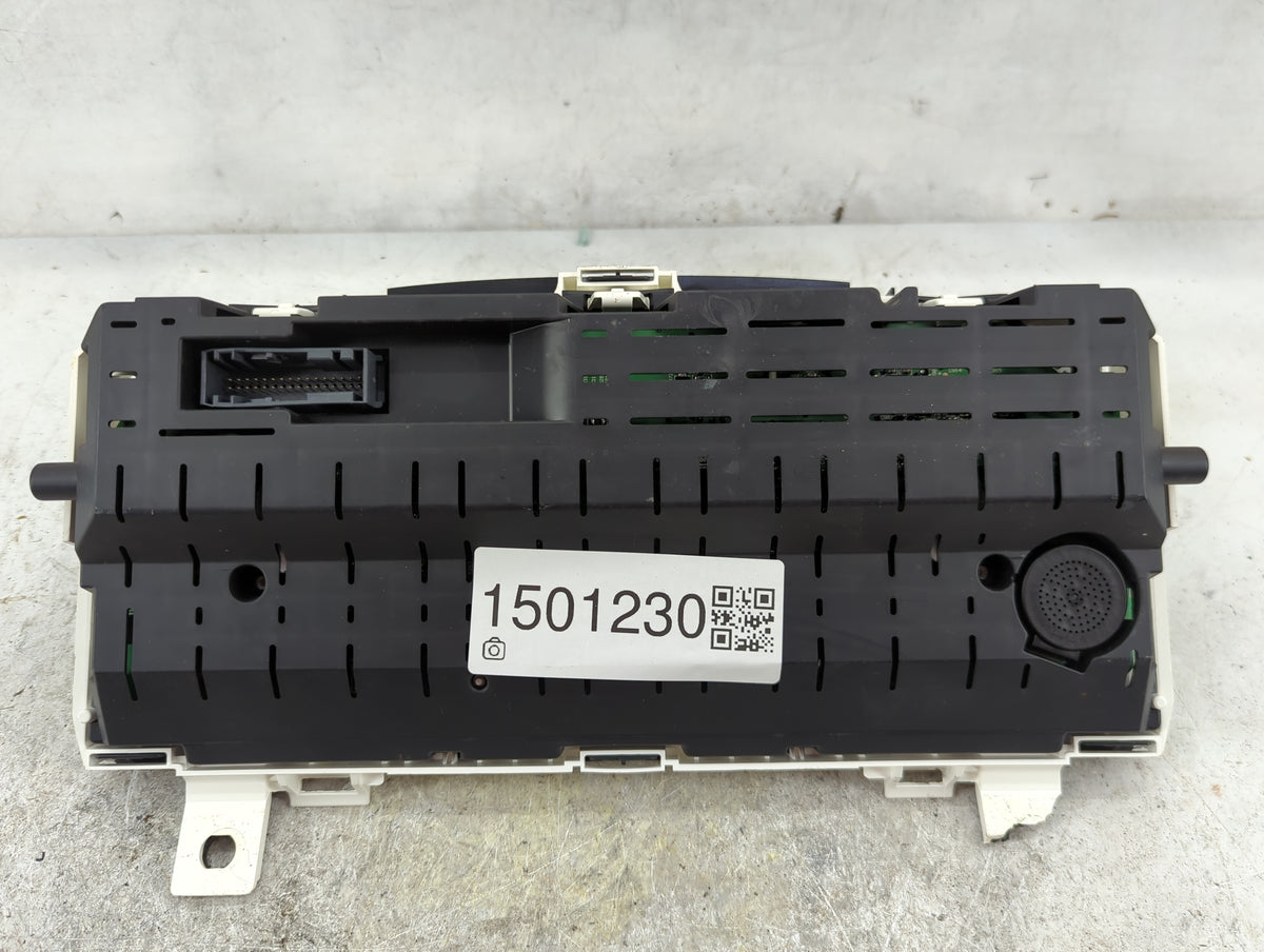 2013 Land Rover Range Rover Sport Instrument Cluster Speedometer Gauges P/N:CH22-10849-AE VPCH2F-10849-AE Miles: Fits OEM Us
