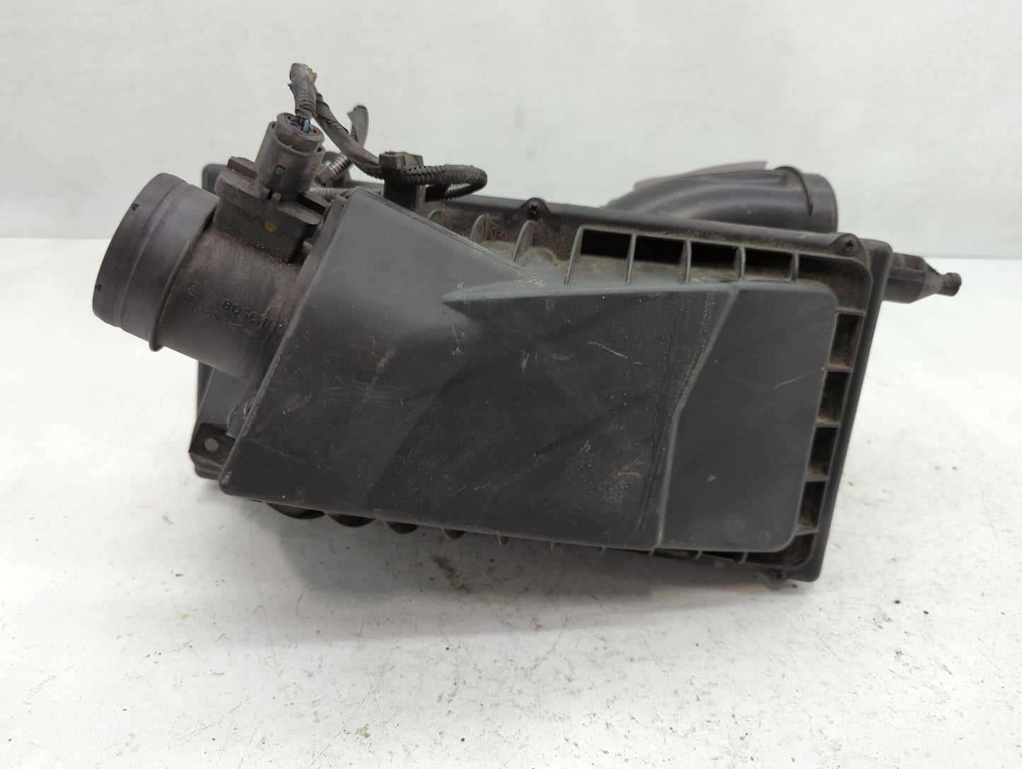 2013 Land Rover Range Rover Sport Air Cleaner Intake-duct Hose Tube - Oemusedautoparts1.com