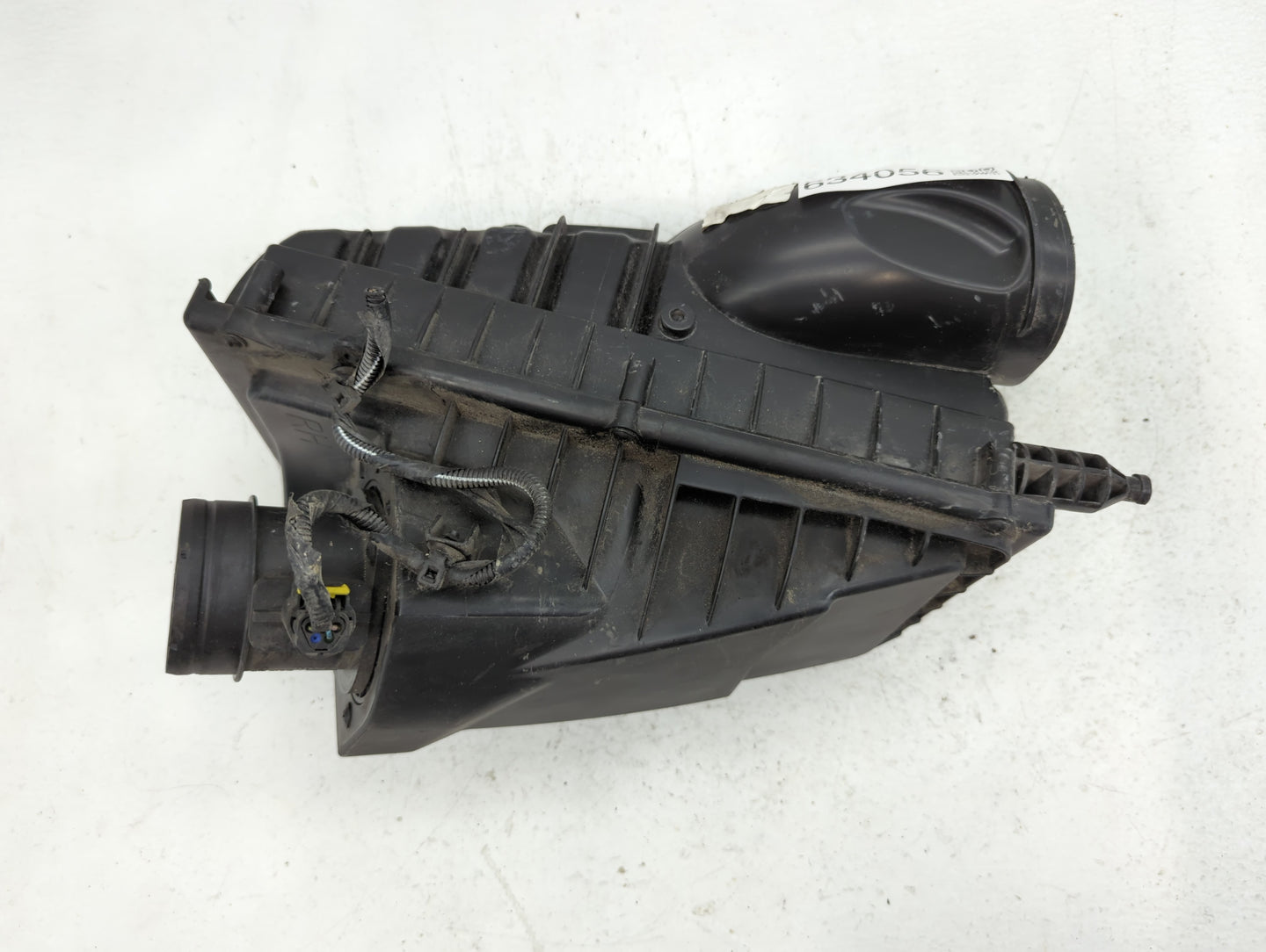 2013 Land Rover Range Rover Sport Air Cleaner Intake-duct Hose Tube - Oemusedautoparts1.com