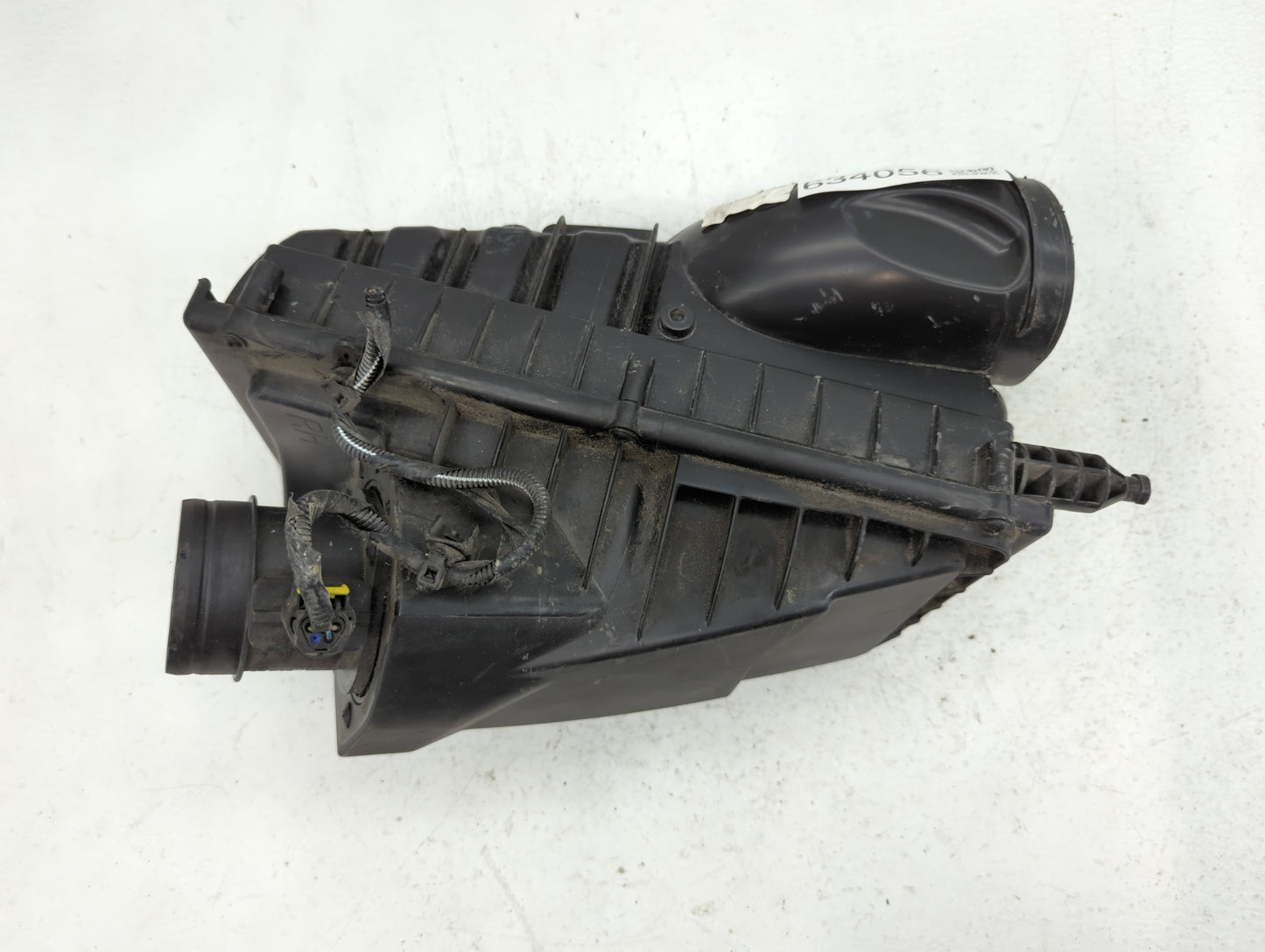 2013 Land Rover Range Rover Sport Air Cleaner Intake-duct Hose Tube - Oemusedautoparts1.com
