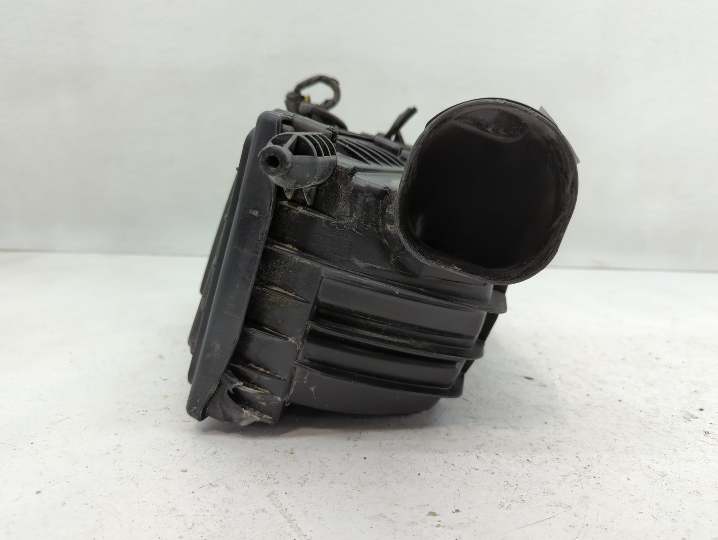 2013 Land Rover Range Rover Sport Air Cleaner Intake-duct Hose Tube - Oemusedautoparts1.com