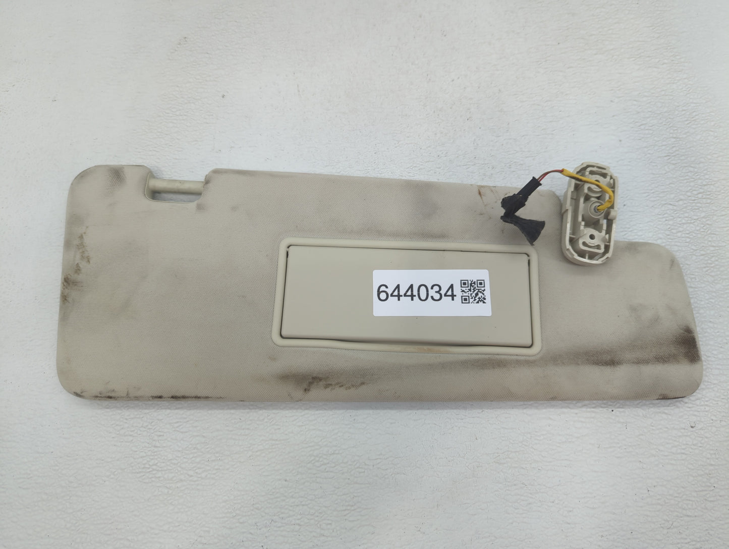 2012-2013 Land Rover Range Rover Sport Sun Visor Shade Replacement Passenger Right Mirror Fits Fits 2012 2013 OEM Used Auto 
