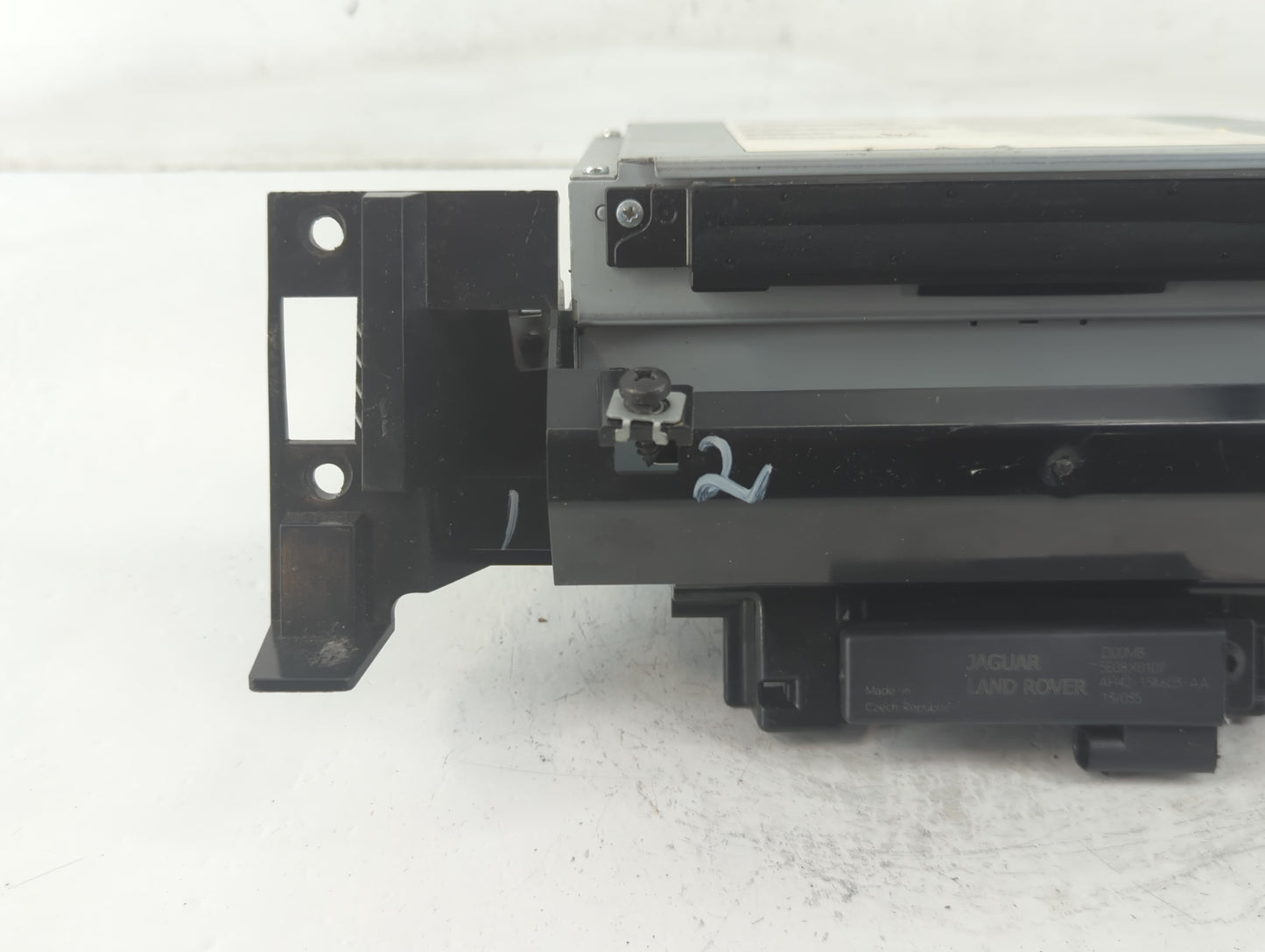 2012-2016 Land Rover Range Rover Sport Am Fm Cd Player Radio Receiver - Oemusedautoparts1.com