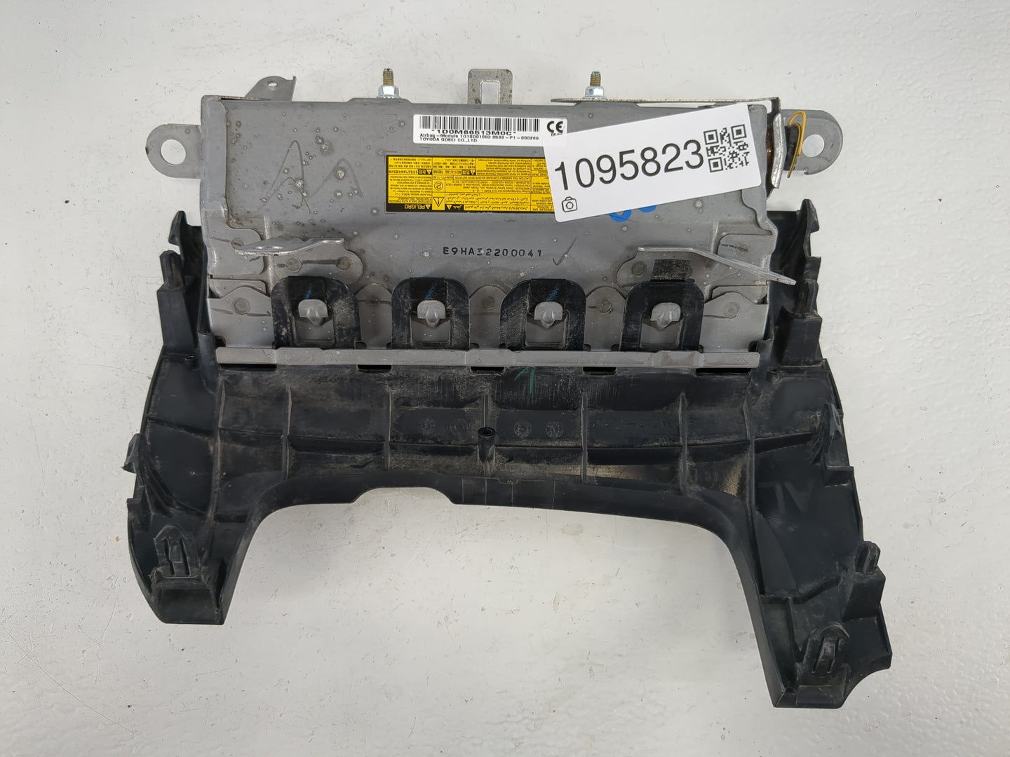 2011-2017 Lexus Ct200h Air Bag Passenger Right Dashboard OEM P/N:1D0M86513M0C Fits Fits 2011 2012 2013 2014 2015 2016 2017 O