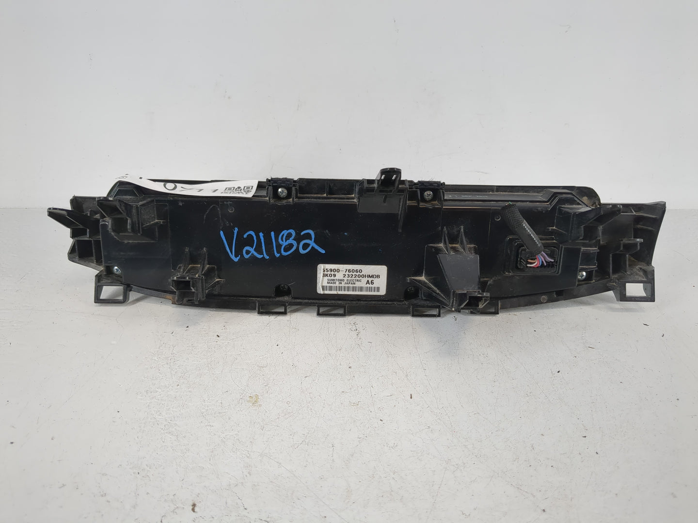 2011-2013 Lexus Ct200h Climate Control Module Temperature AC/Heater Replacement P/N:55900-76060 Fits Fits 2011 2012 2013 OEM