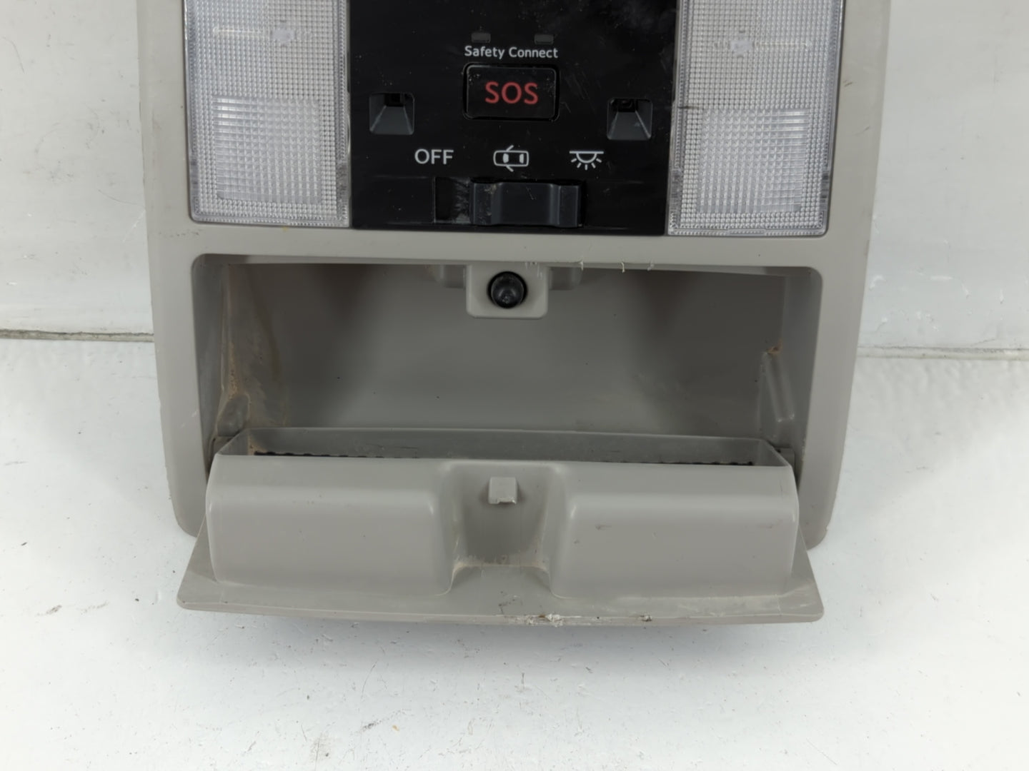 2013 Lexus Ct200h Overhead Roof Console - Oemusedautoparts1.com