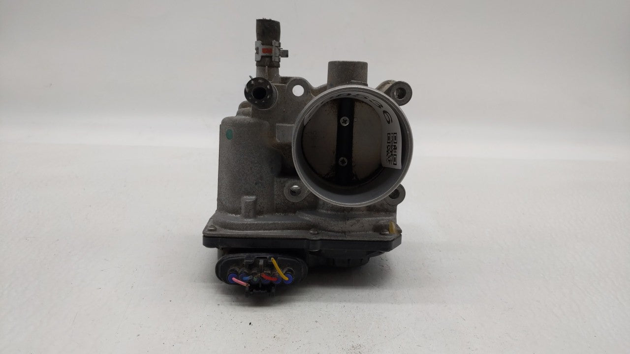 2011-2017 Lexus Ct200h Throttle Body P/N:22030-37060 Fits Fits 2010 2011 2012 2013 2014 2015 2016 2017 2018 OEM Used Auto Pa
