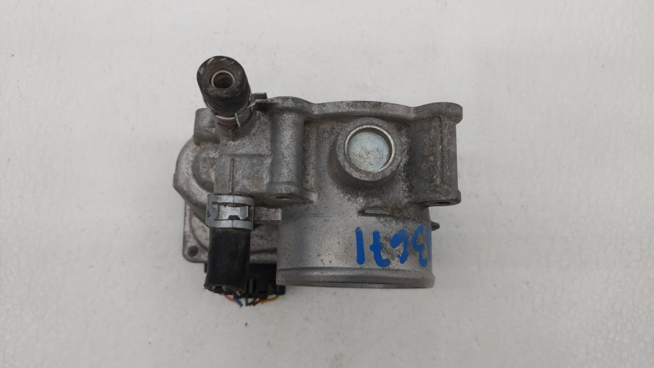 2011-2017 Lexus Ct200h Throttle Body P/N:22030-37060 Fits Fits 2010 2011 2012 2013 2014 2015 2016 2017 2018 OEM Used Auto Pa