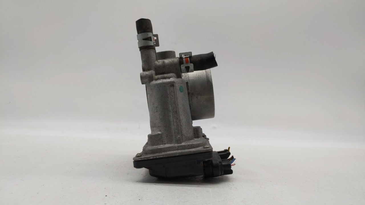 2011-2017 Lexus Ct200h Throttle Body P/N:22030-37060 Fits Fits 2010 2011 2012 2013 2014 2015 2016 2017 2018 OEM Used Auto Pa