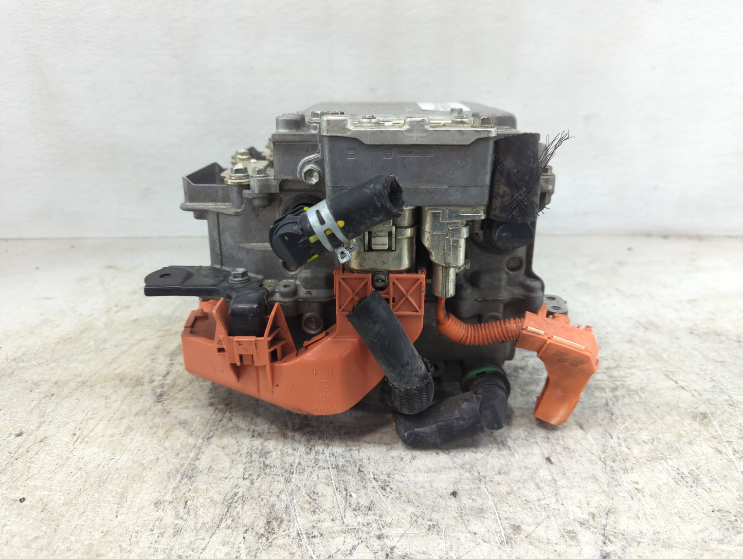 2013-2018 Lexus Es300h Hybrid DC Synergy Drive Power Inverter P/N:232100-0756 G9200-33171 Fits OEM Used Auto Parts - Oemused