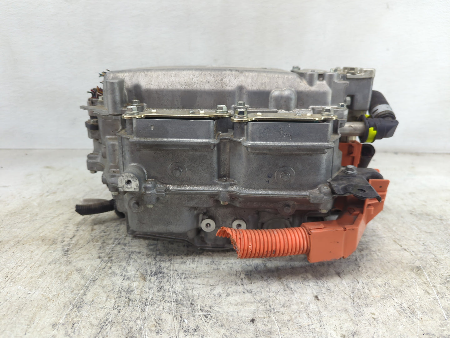 2013-2018 Lexus Es300h Hybrid DC Synergy Drive Power Inverter P/N:232100-0756 G9200-33171 Fits OEM Used Auto Parts - Oemused