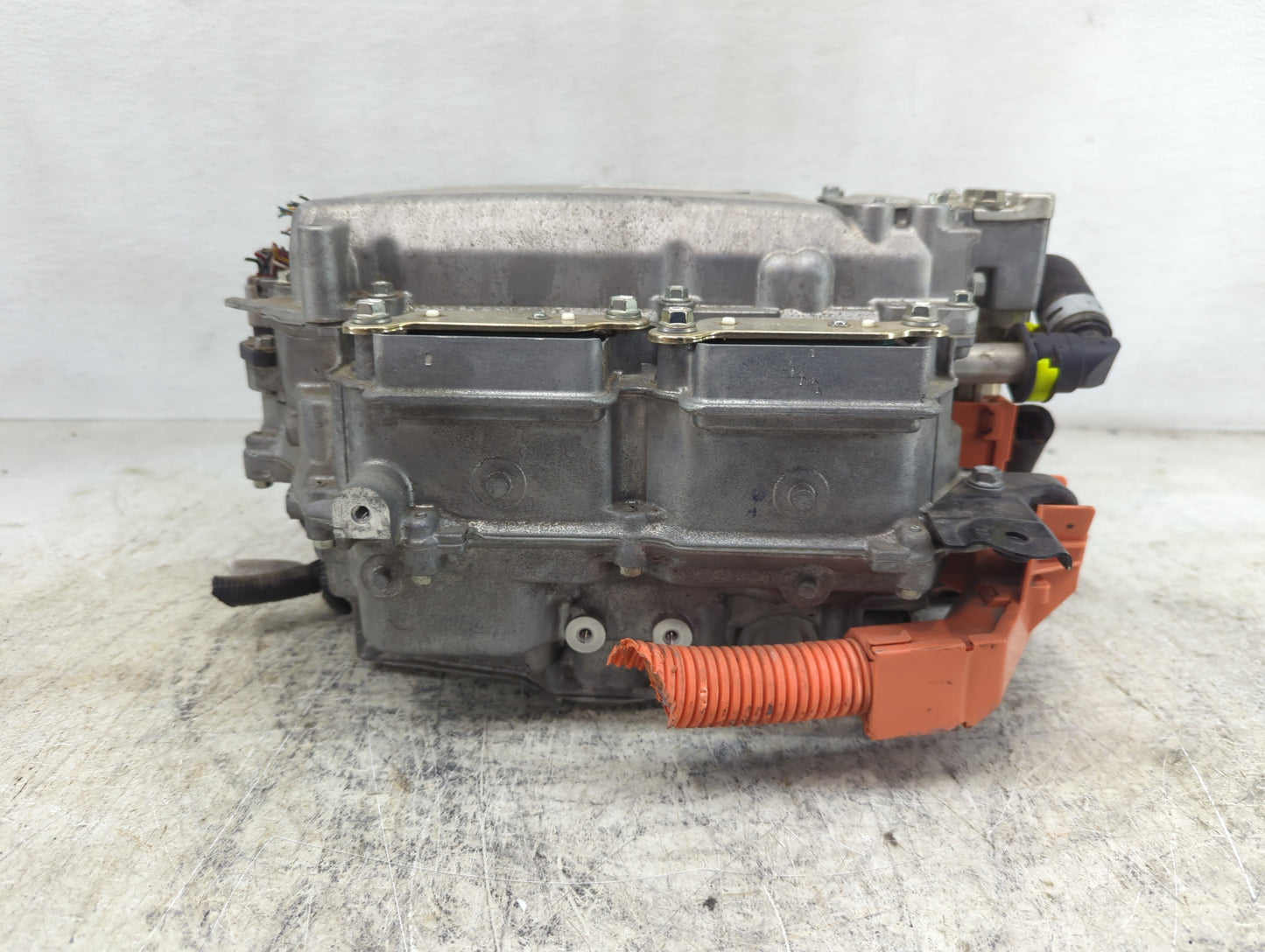 2013-2018 Lexus Es300h Hybrid DC Synergy Drive Power Inverter P/N:232100-0756 G9200-33171 Fits OEM Used Auto Parts - Oemused