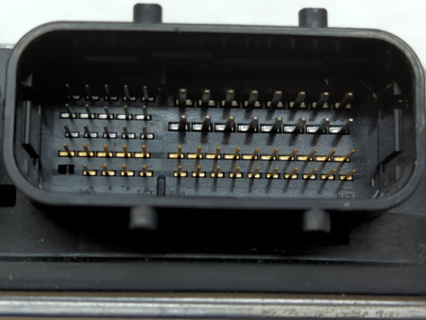 2013-2014 Lexus Es300h PCM Engine Control Computer ECU ECM PCU OEM P/N:89661-33L20 Fits Fits 2013 2014 OEM Used Auto Parts -