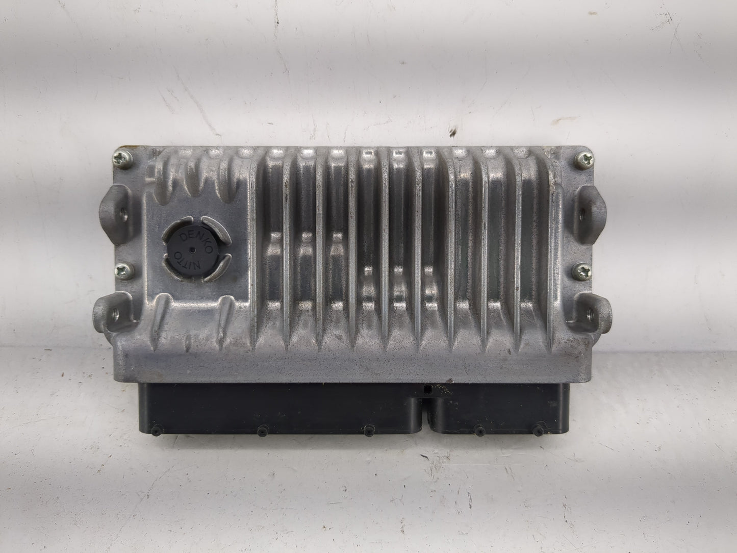 2013-2014 Lexus Es350 PCM Engine Control Computer ECU ECM PCU OEM P/N:275500-6980 89661-33M70 Fits Fits 2013 2014 OEM Used A