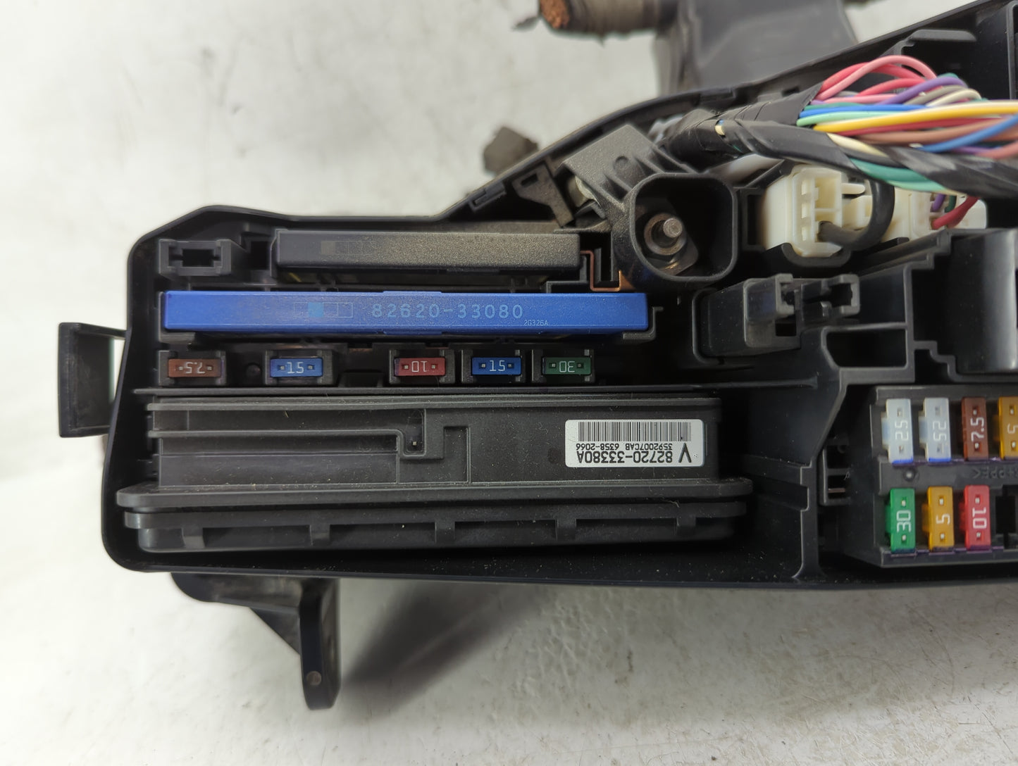 2013-2018 Lexus Es350 Fusebox Fuse Box Panel Relay Module P/N:82720-33380A Fits Fits 2013 2014 2015 2016 2017 2018 OEM Used 