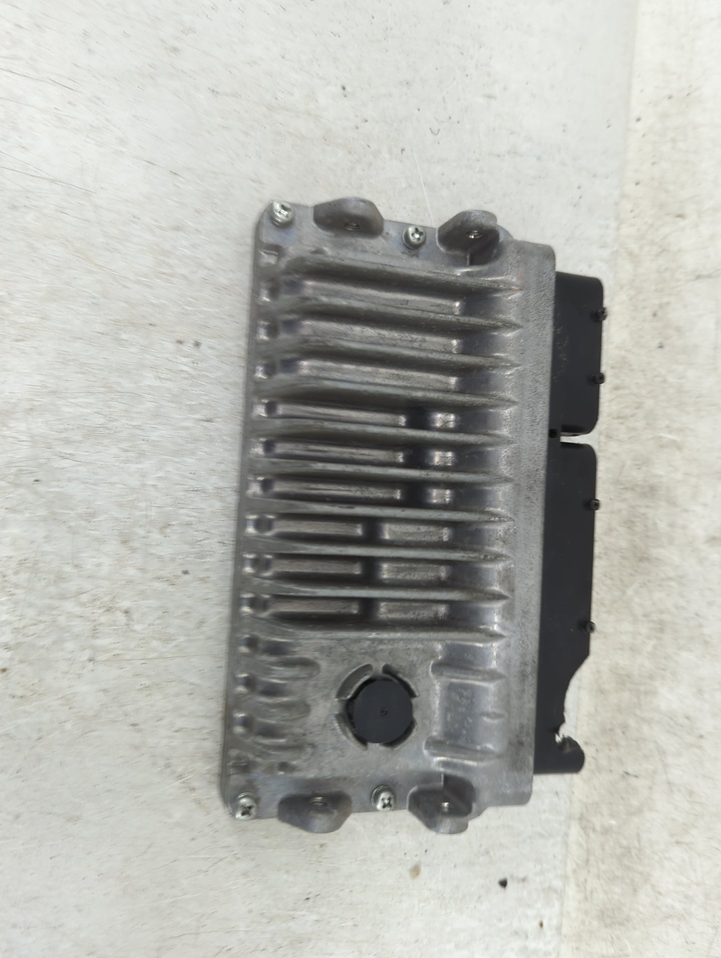 2013-2014 Lexus Es350 PCM Engine Control Computer ECU ECM PCU OEM P/N:275500-6980 89661-33M70 Fits Fits 2013 2014 OEM Used A