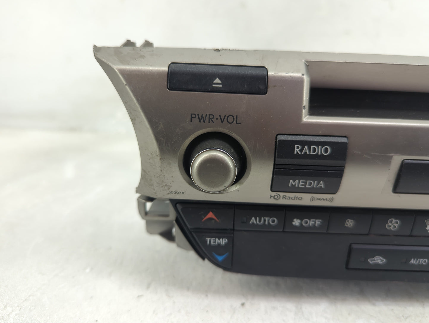 2013-2014 Lexus Es350 Radio AM FM Cd Player Receiver Replacement P/N:86130-33011 135000-8471A101 Fits Fits 2013 2014 OEM Use