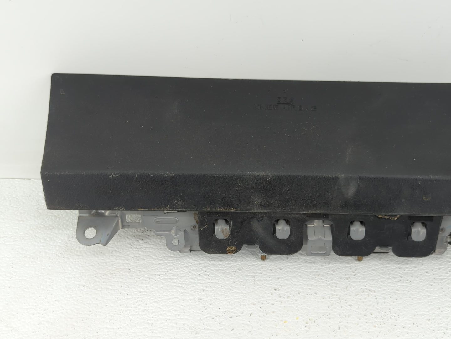 2013 Lexus Es350 Air Bag Driver Left Knee Oem - Oemusedautoparts1.com